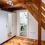Szentkiralyi38 Apartment - Central, Ac, 4 People
