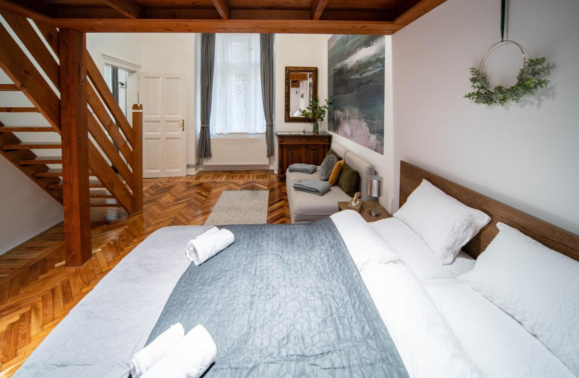 Szentkiralyi38 - Central, Ac, 4 People Apartmán