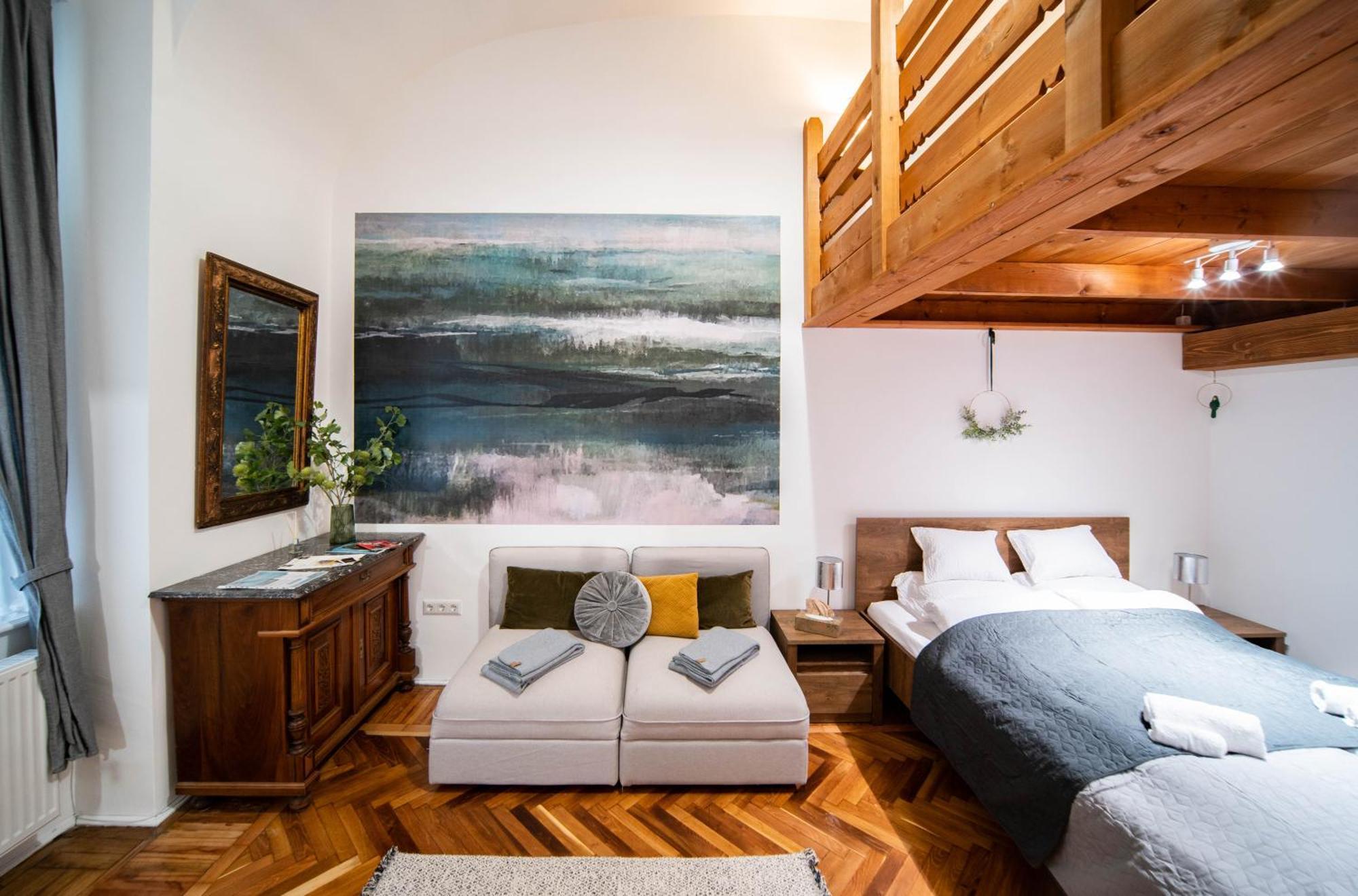 Szentkiralyi38 - Central, Ac, 4 People Apartment Budapest