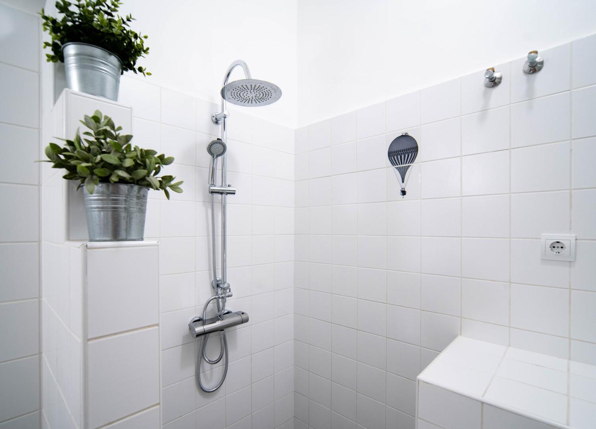 Szentkiralyi38 - Central, Ac, 4 People